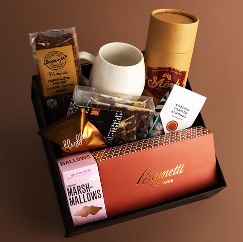 Hot Chocolate Delight Hamper - GiftSec