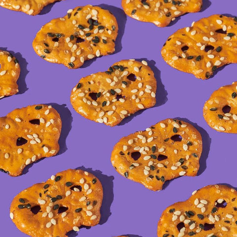 Multi - Seed Sesame Pretzel Thins - Olly's