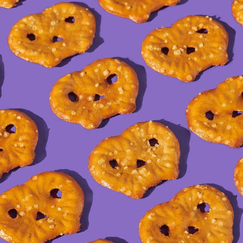 Salted Original Pretzel Thins - Olly's